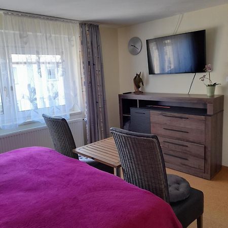 Appartement Haus Am Huegel à Altstrimmig Extérieur photo